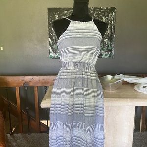 Black and white striped dress, halter, Universal t